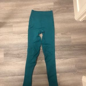 Blue Lululemon leggings!